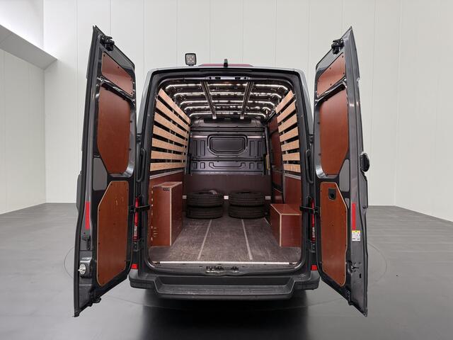 Volkswagen CRAFTER 2.0TDI 140PK L3H3 Highline | Navigatie | Camera | Multimedia | Airco | Cruise