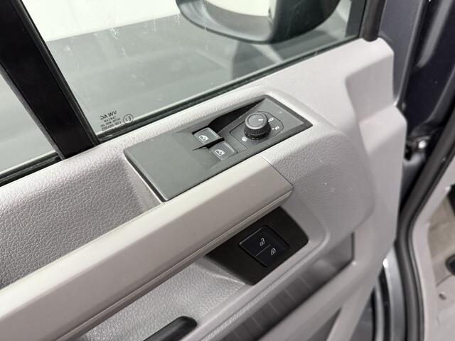 Volkswagen CRAFTER 2.0TDI 140PK L3H3 Highline | Navigatie | Camera | Multimedia | Airco | Cruise