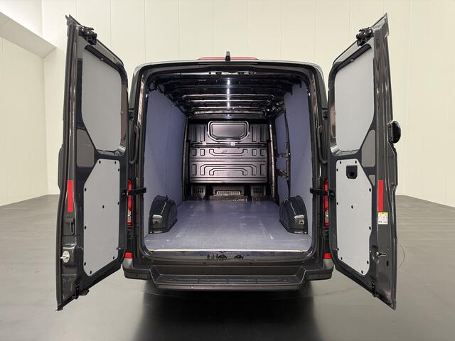 Volkswagen CRAFTER 2.0TDI L3H2 Highline | Navigatie | Camera | Airco | Cruise | Betimmering