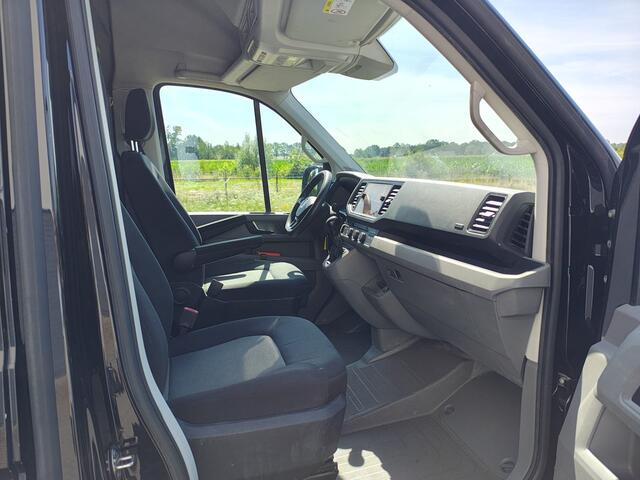 Volkswagen CRAFTER 35 2.0TDI 141PK Automaat L4H3 2X Schuifdeur Camera Apple Carplay Android Auto Cruise Control Navi Airco Pdc Betonplex Vloer Lat om Lat Betimmering Wandbeplating Euro 6 Origineel Nederlandse Bus