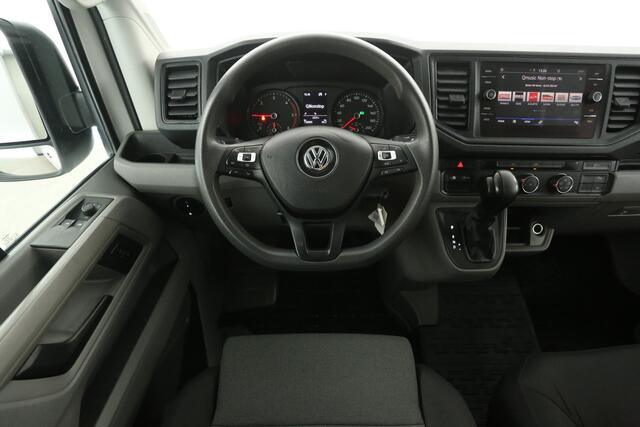 Volkswagen CRAFTER 2.0 TDI L3H3 | Automaat | Airco | Camera | 3 Zits | Cruise | Carplay | Trekhaak | Parkeersens.