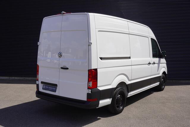 Volkswagen CRAFTER 180pk Automaat L3H3/L2H2 LED 2x Schuifdeur Standkachel Stoelverwarming Navigatie Apple Carplay Camera Parkeersensoren ACC Cruise control