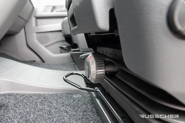 Volkswagen CRAFTER L3H3 | 2.0Tdi 140Pk Aut. | Stoel-Stoel | Achteruitrijcamera | LED | 17'' | Indium Grey