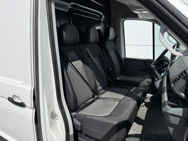 Volkswagen CRAFTER 2.0 TDI 140PK L3H3 Camera Airco Carplay Parkeersensoren Euro 6