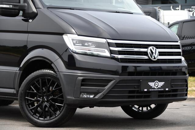 Volkswagen CRAFTER 35 2.0 TDI L3H3 Black Edition Camera, Adaptieve Cruise, Carplay, LED, Trekhaak, Voorruitverwarming, Sensoren, 177pk, Automaat, Uniek!