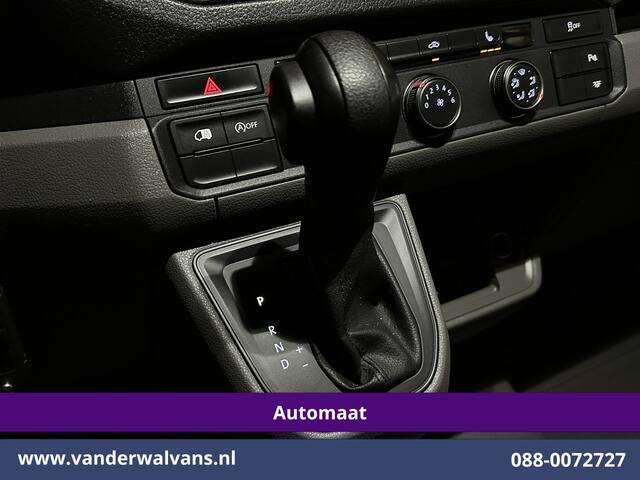 Volkswagen CRAFTER 2.0 TDI 141pk Automaat L3H2 L2H1 Euro6 Airco | Camera | Apple Carplay | 3000kg Trekhaak | Cruisecontrol Android Auto, Stoelverwarming, Parkeersensoren, Bijrijdersbank