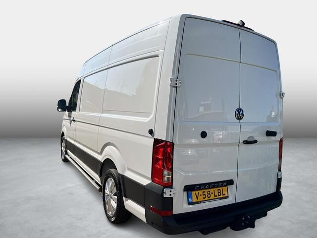 Volkswagen CRAFTER Bedrijfswagens L3H3 Trendline 103kW 140pk 3T GVW 6 versn.hand | BPM vrij | Volwaardig reservewiel | Trekhaak met vaste kogel | Stoelbekleding stof robuust |