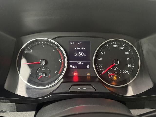 Volkswagen CRAFTER 2.0TDI 177PK BE Bakwagen+Laadklep | 4.55 Laadlengte | Navigatie | Multimedia | Airco | Cruise | Dakspoiler
