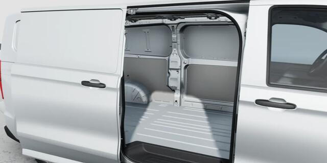 Volkswagen E-Transporter L2H1 64kWh 136pk RWD 3.2T