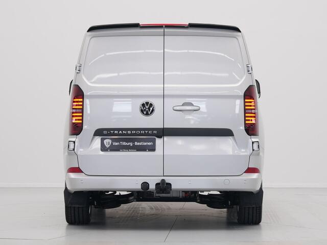 Volkswagen E-Transporter 210kW 286PK L2H1 Style Intro rijdende demo, kilometerstand loopt op