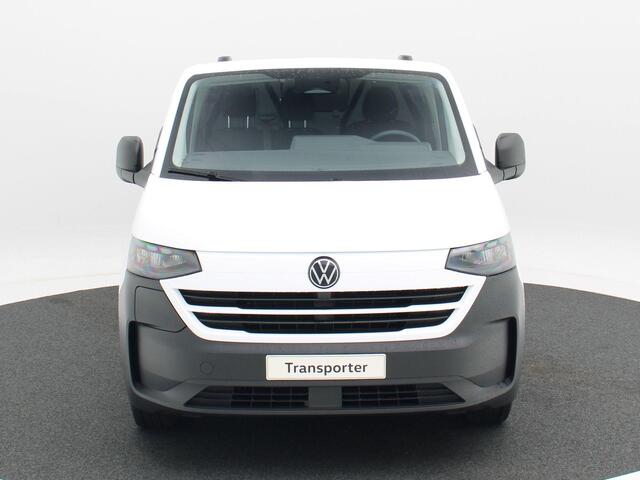 Volkswagen E-Transporter Bedrijfswagens Bestelwagen L2 218 pk | Achterdeuren | trekhaak | bijrijdersbank | 5 jaar gratis onderhoud | 8 jaar garantie op de accu |