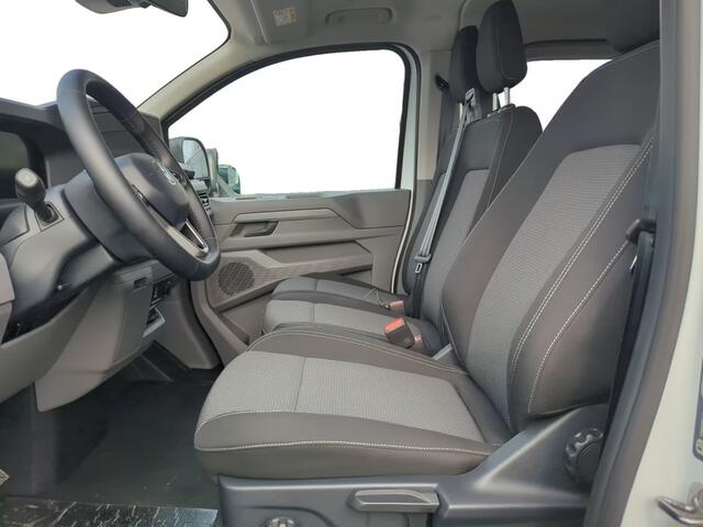 Volkswagen E-Transporter Caravelle L1H1 64 kWh 218 PK 9 zitter 51.500 inclusief BTW