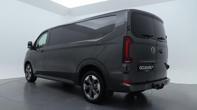 Volkswagen E-Transporter L2H1 218pk 64kWh Bulli / Direct leverbaar