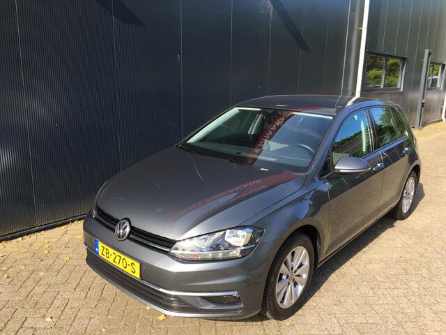 Volkswagen GOLF 1.0 TSI Trendline , Navi, Airco, Cruise control