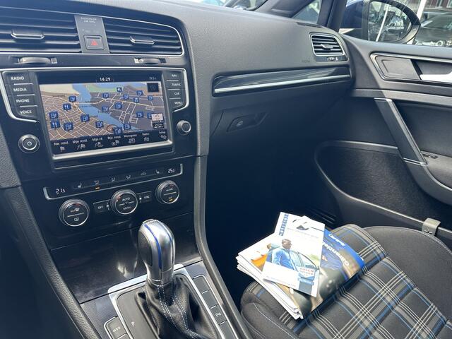 Volkswagen GOLF 1.4 TSI GTE panodak navi airco/ecc