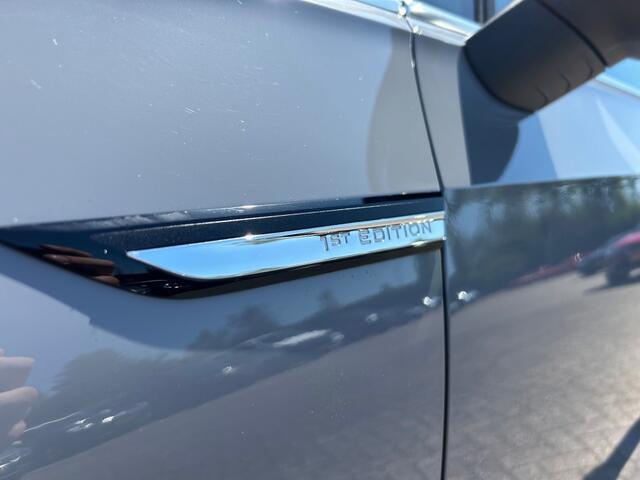 Volkswagen GOLF 1.5 eTSI GOLF STYLE Moonstone Grey