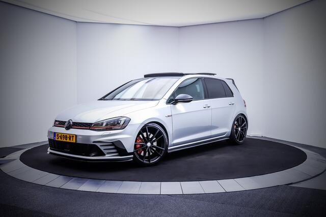 Volkswagen GOLF 2.0GTI Dsg Clubsport PANO/XENON/NAVI/APP CONNECT/CAMERA/BLINDSPOT/STOELVERW./ACC/LMV 19''
