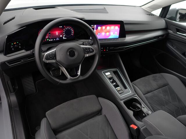 Volkswagen GOLF 1.4 eHybrid GTE 242pk Aut- Head Up, Carplay, Sfeerverlichting, Stoelmassage, Memory, Stuur/Stoelverwarming, Ada Cruise