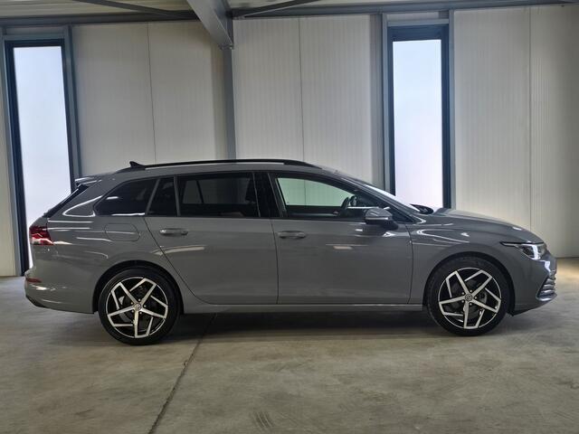 Volkswagen GOLF Variant 1.0 eTSI Life DSG Navi ACC PDC
