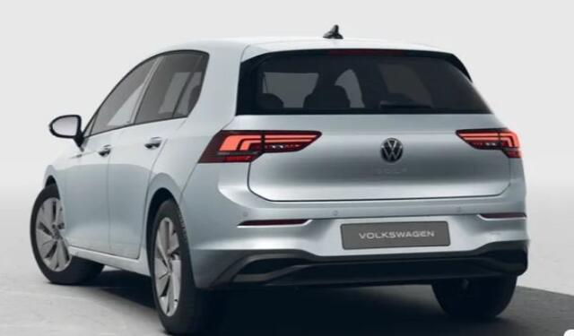 Volkswagen GOLF 1.5 TSI Life Edition
