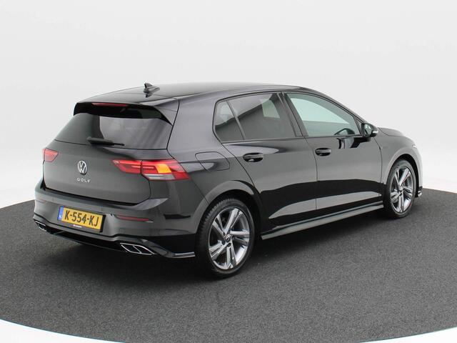 Volkswagen GOLF 1.5 TSi 130 Pk R-Line | LED | Privacy Glass | Adap. Cruise | Sensoren | ECC | Carplay | 17 Inch