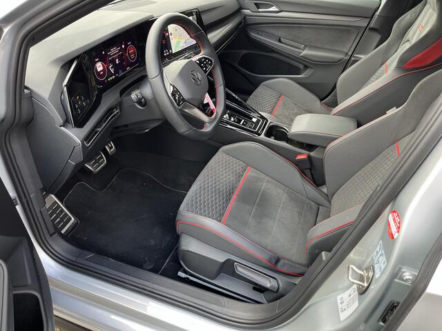 Volkswagen GOLF 2.0 TSI GTI Clubsport 300PK Navi+BT HarmanKardon ACC Keyless Alcantara Led 19''LMV