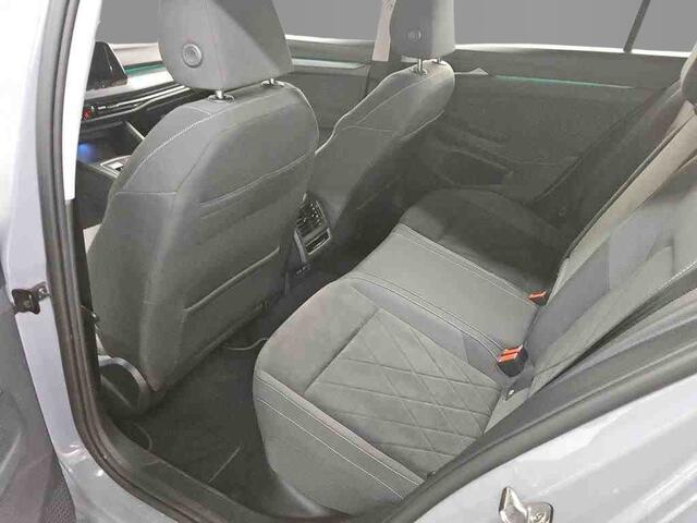Volkswagen GOLF 1.5 eTSI 130pk Automaat Style / Navi / Memory / Adaptive Cruise / Wordt Verwacht