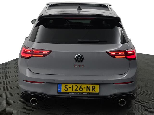 Volkswagen GOLF 2.0 TSI GTI Oettinger Aut- Panoramadak, Harman Kardon, Sfeerverlichting, Head Up, Stuur/Stoelverwarming, Xenon Led Matrix