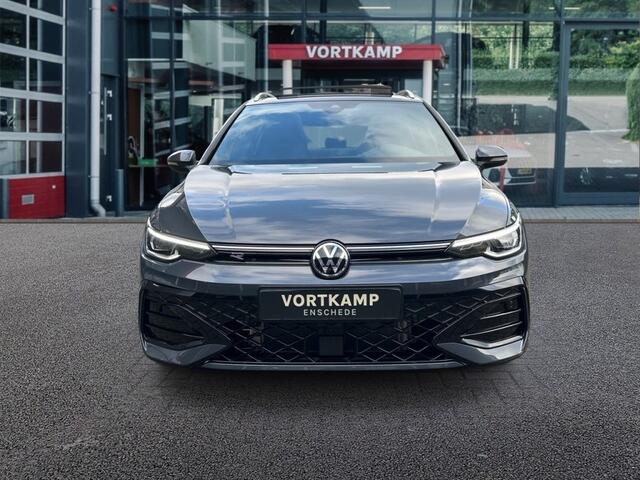 Volkswagen GOLF 1.5 eTSI DSG R-LINE PANO-DAK/360-CAMERA/TREKHAAK/NAVI/CARPLAY/AC