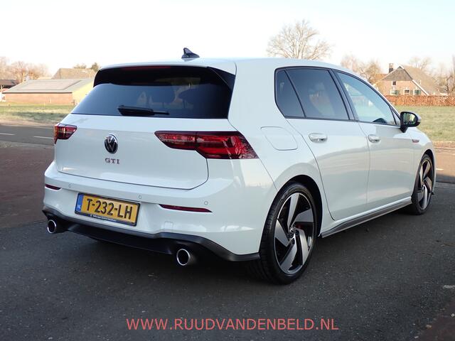 Volkswagen GOLF 2.0TSI GTI IQ-LIGHT / SFEERVERLICHTING / CARPLAY