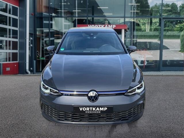 Volkswagen GOLF 1.4 TSI GTE 245 PK LED+/STOELVERW/PDC/STUURVERW