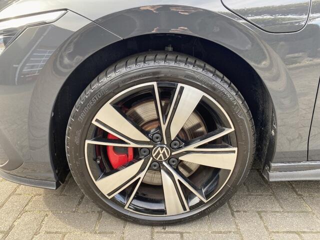 Volkswagen GOLF 1.4 TSI GTE 245 PK LED+/STOELVERW/PDC/STUURVERW