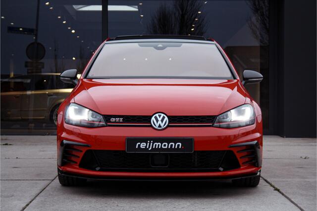 Volkswagen GOLF 2.0 TSI GTI Clubsport | Schaalstoelen | Pano | DCC | ACC | NL Auto