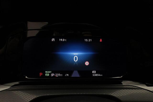Volkswagen GOLF 1.4 245 pk DSG eHybrid GTE | Stuur-/stoelverwarming | Navigatie | Parkeersensoren voor/achter | Sportonderstel