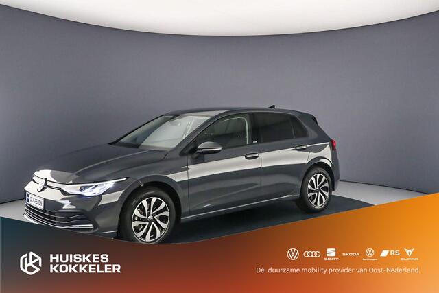Volkswagen GOLF Life 1.5 eTSI 130pk DSG Automaat Adaptive cruise control, Navigatie, Stoelverwarming, Parkeersensoren, Stuurwiel verwarmd, Airco, App connect, LED koplampen
