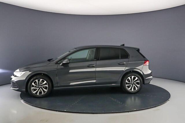 Volkswagen GOLF Life 1.5 eTSI 130pk DSG Automaat Adaptive cruise control, Navigatie, Stoelverwarming, Parkeersensoren, Stuurwiel verwarmd, Airco, App connect, LED koplampen