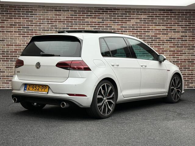 Volkswagen GOLF 2.0 TSI GTI Performance KEYLESS DAK BLINDSPOT DYNAUDIO ACC CAMERA