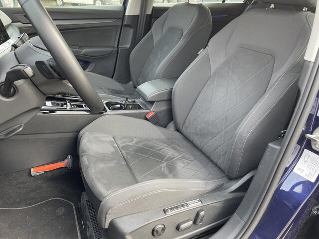 Volkswagen GOLF Variant 1.5 eTSI 130pk Style DSG / Navigatie / Elek. Verst. Bestuurdersstoel / Camera