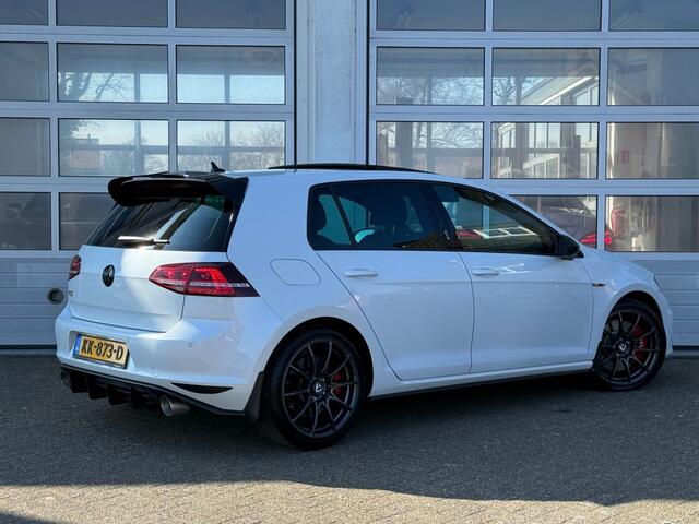 Volkswagen GOLF 2.0 TSI GTI PERF. Dakje/Trekhaak/Dynaudio