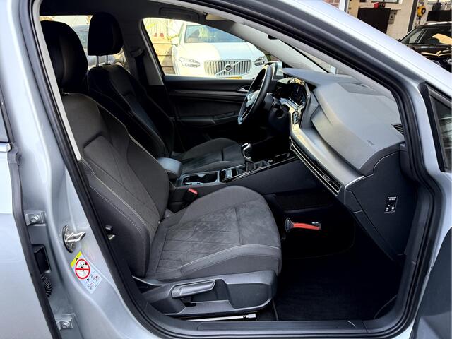 Volkswagen GOLF Variant 1.5 TSI Style Navi, Camera, Massagefunctie, Adap.Cruise