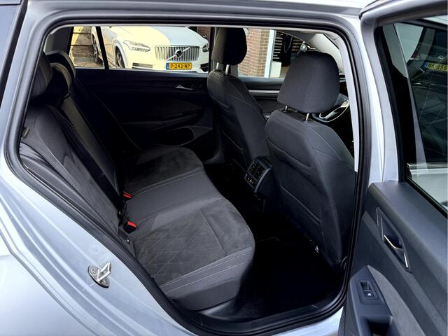 Volkswagen GOLF Variant 1.5 TSI Style Navi, Camera, Massagefunctie, Adap.Cruise