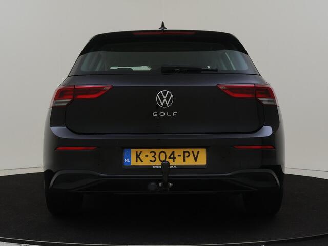 Volkswagen GOLF 1.5 TSI Life | Trekhaak | CarPlay | Virtual cockpit | Adaptieve cruise control | Sfeerverlichting | Parkeersensoren |