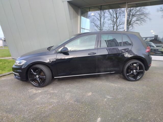 Volkswagen GOLF 1.5 TSI Highline