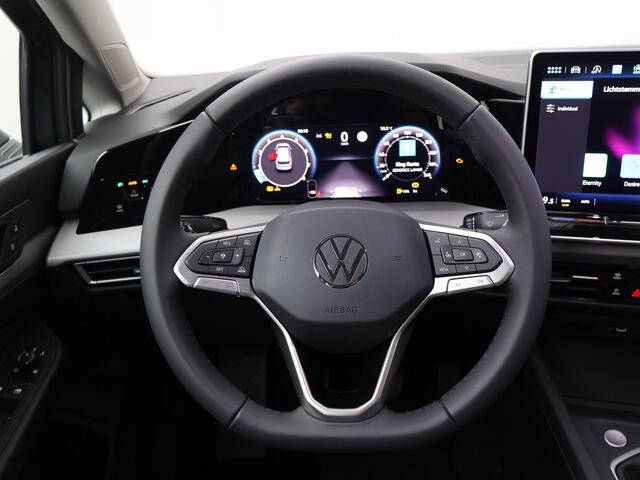 Volkswagen GOLF 8 Life Edition 1.5 TSI 85 kW / 116 pk 6-versn. | Achteruitrijcamera | LED | Adaptive cruise control |