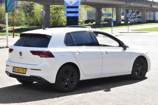 Volkswagen GOLF 1.0 TSI Golf Apple Carplay/Android.Keyless.Led.PDC.Cruise control 12 mnd BOVAG garantie Whatsapp 06-53188999