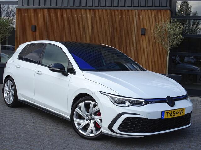 Volkswagen GOLF GTE 245PK automaat / R-Line / RNS / IQ-LED