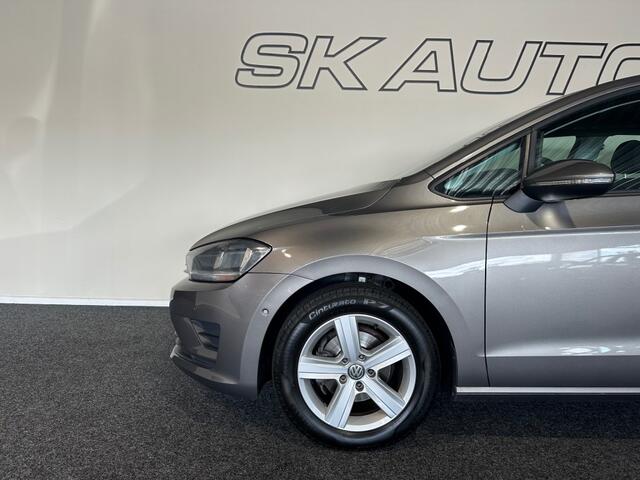 Volkswagen GOLF 1.2 TSI CON. SERIES l ACC l ECC l NAVI l CARPLAY l 16INCH