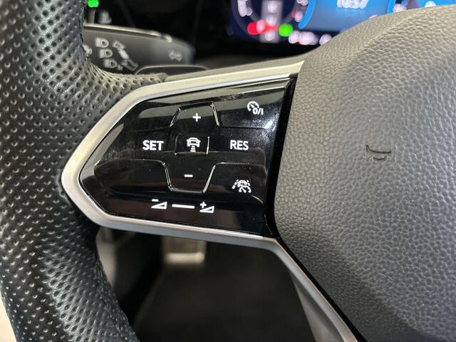 Volkswagen GOLF 1.4 245pk DSG eHybrid GTE · Apple/Android Car Play · Navi · Head-Up Display · P-Sensoren · Park Assist · 17'' Inch · Garantie T/m 20-01-2027 of 100.000km