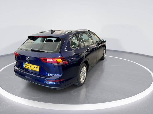 Volkswagen GOLF Variant 1.0 Tsi 110pk Life · Camera · Apple/Android Car Play · Navi · P-Sensoren · 16'' Inch · Garantie t/m 20-01-2027 of 100.000km