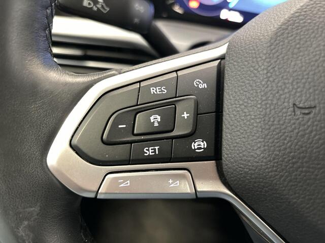 Volkswagen GOLF Variant 1.0 Tsi 110pk Life · Camera · Apple/Android Car Play · Navi · P-Sensoren · 16'' Inch · Garantie t/m 20-01-2027 of 100.000km